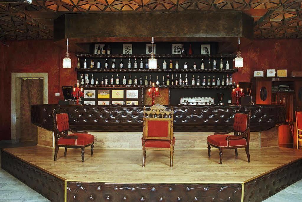 Trivia Antique Hotel 3*